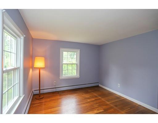 18 Ballardvale Road Andover, MA 01810 - Photo 21 of 28 an empty room with a window