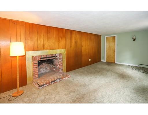 18 Ballardvale Road Andover, MA 01810 - Photo 27 of 28 a room with a fireplace