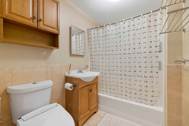 $6,400 | 231 East 110th Street, Unit 1 | East Harlem