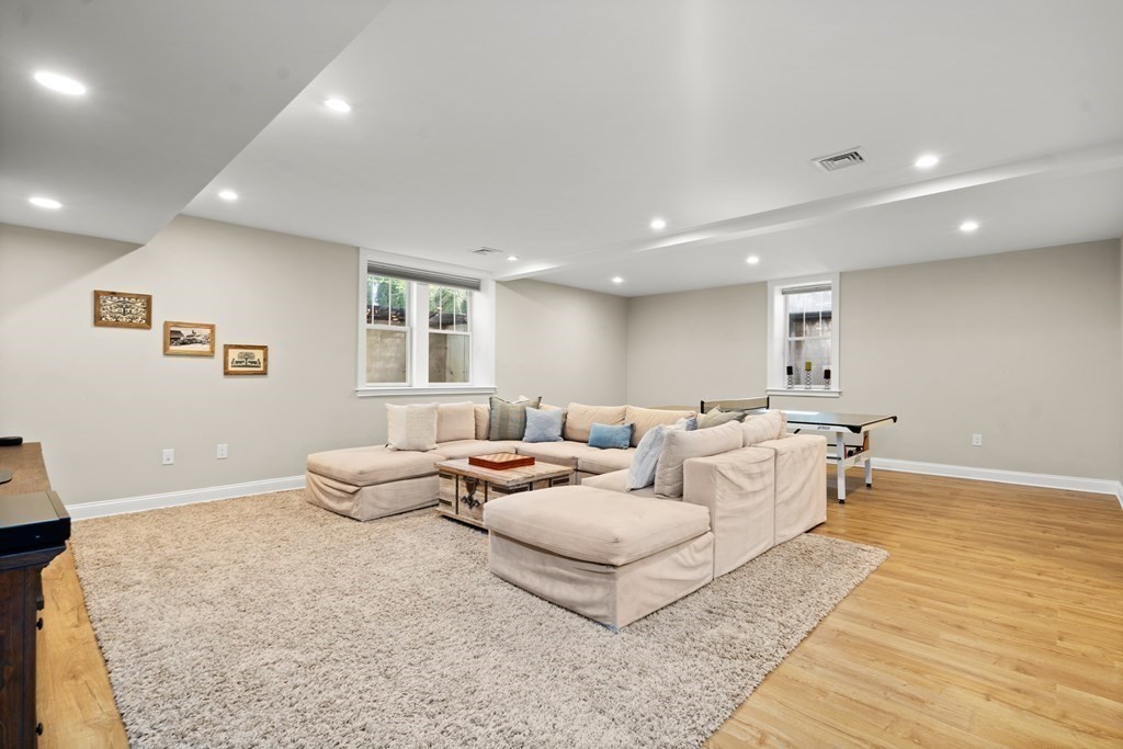 33 Birch Hill Road Belmont, MA 02478 - Photo 34 of 41 Gallery Image 34