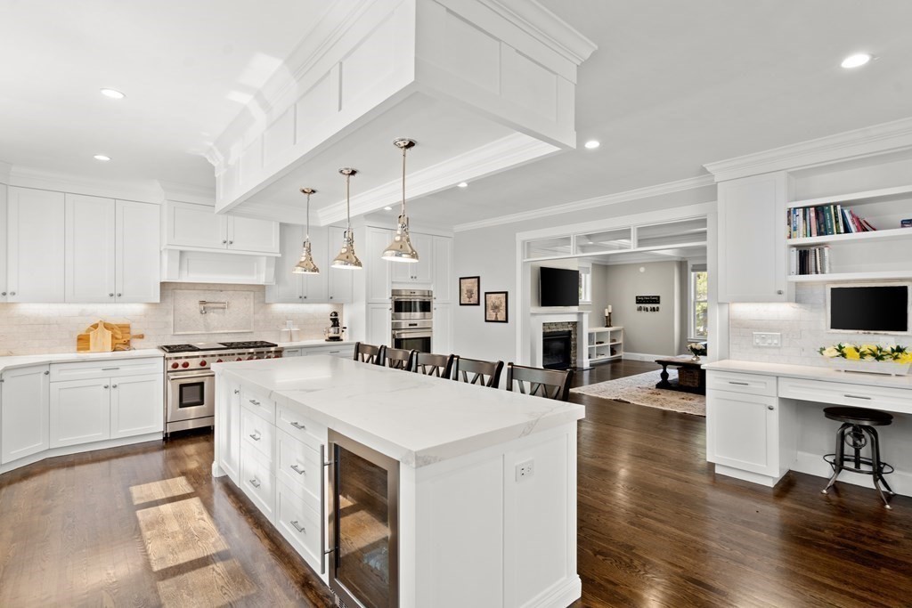 33 Birch Hill Road Belmont, MA 02478 - Photo 10 of 41 Gallery Image 10