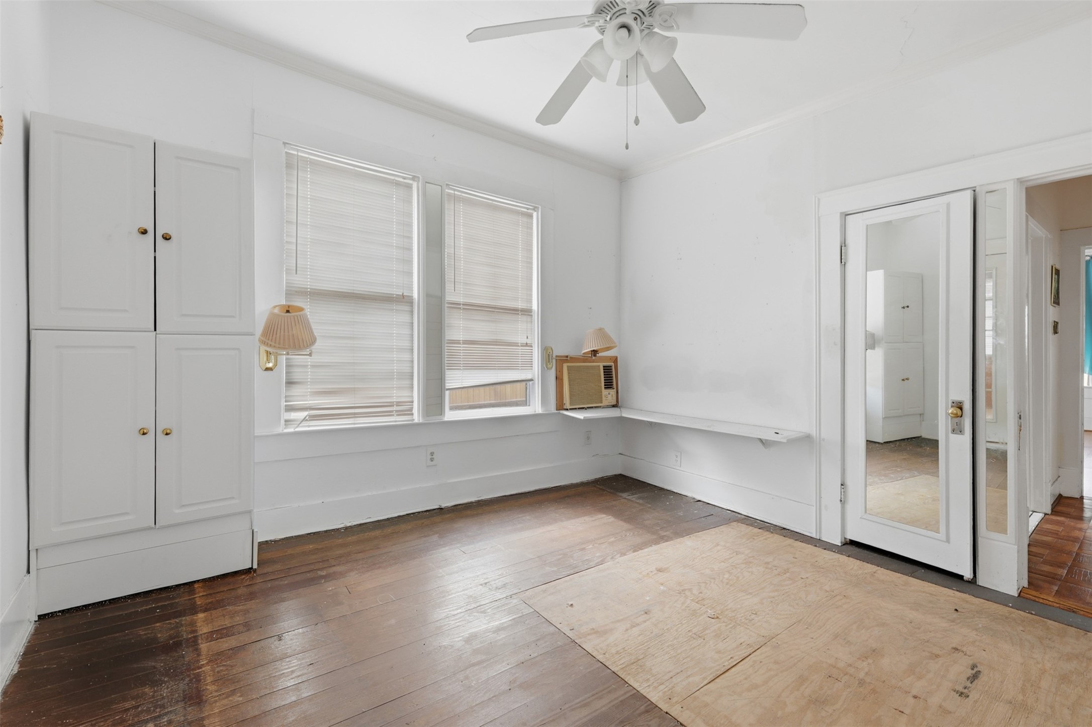 516 North Everton Street Houston, TX 77003 - Photo 8 of 15