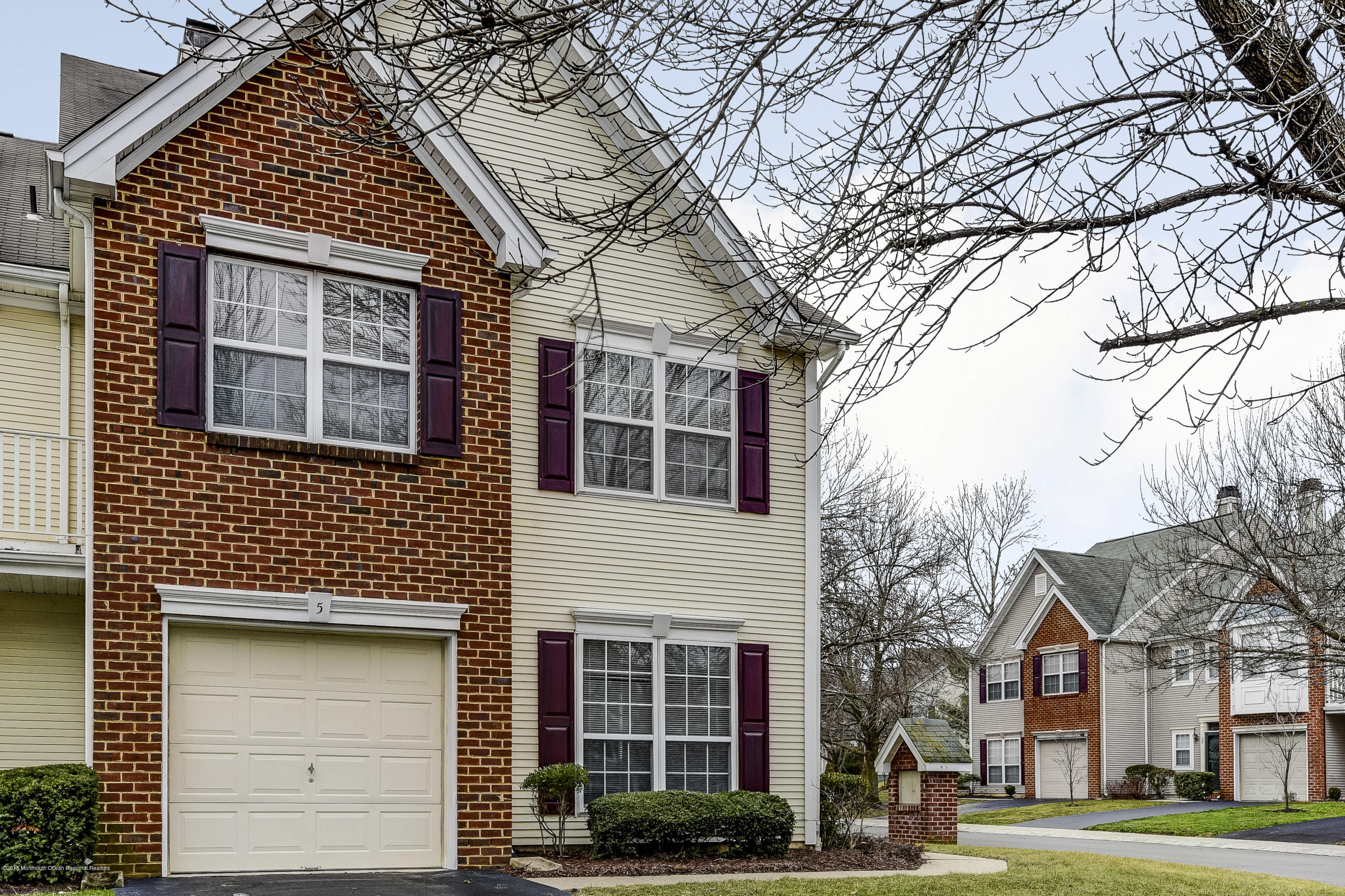 5 Oxford Road Holmdel, NJ 07733 - Photo 3 of 30 003_Garage
