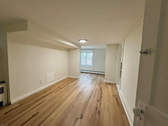 $1,600 | 223 William Street, Unit 2, Boonton, NJ 07005