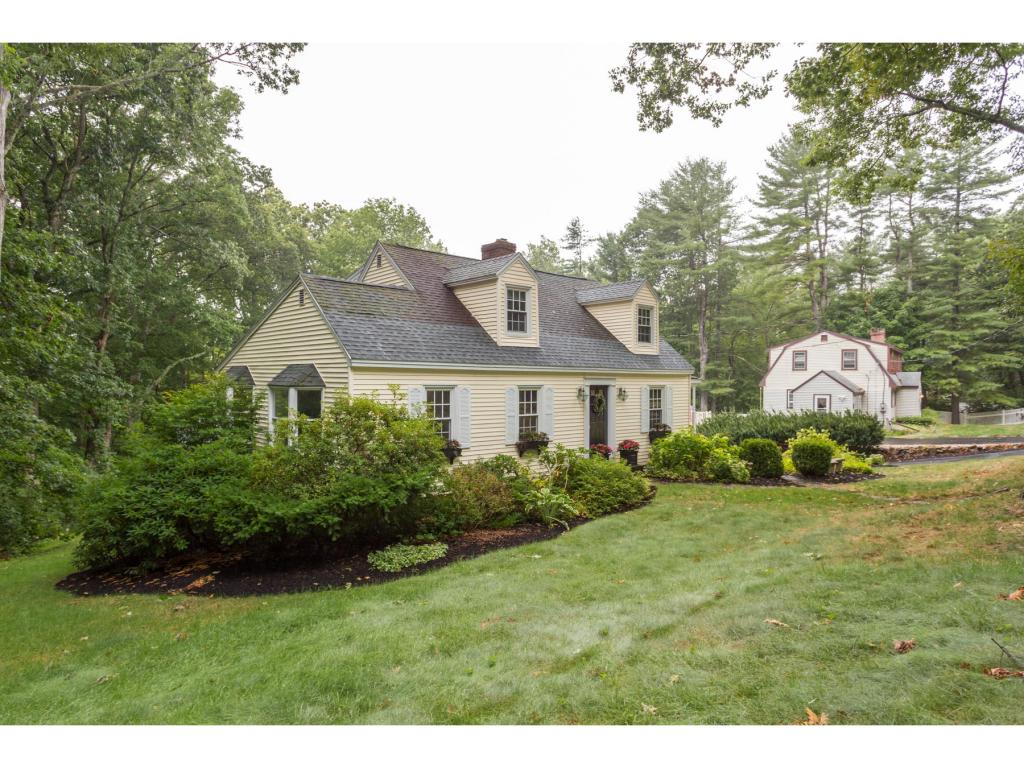 724 Exeter Road Hampton, NH 03842 - Photo 3 of 35