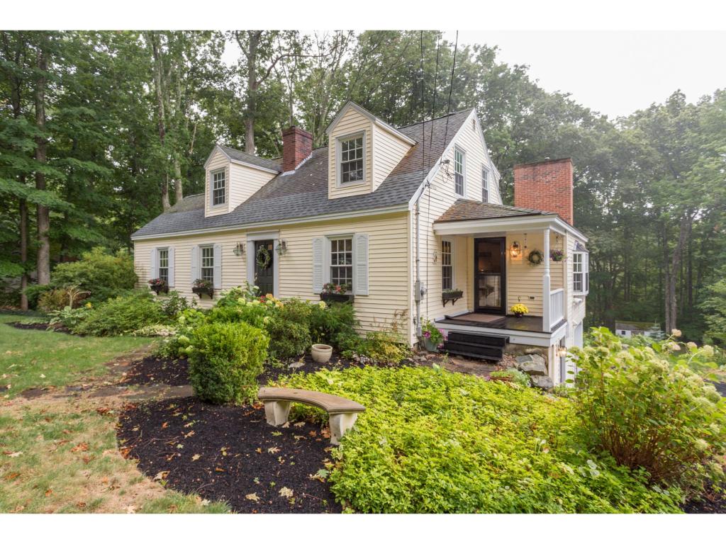 724 Exeter Road Hampton, NH 03842 - Photo 4 of 35