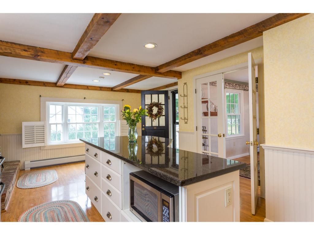 724 Exeter Road Hampton, NH 03842 - Photo 9 of 35