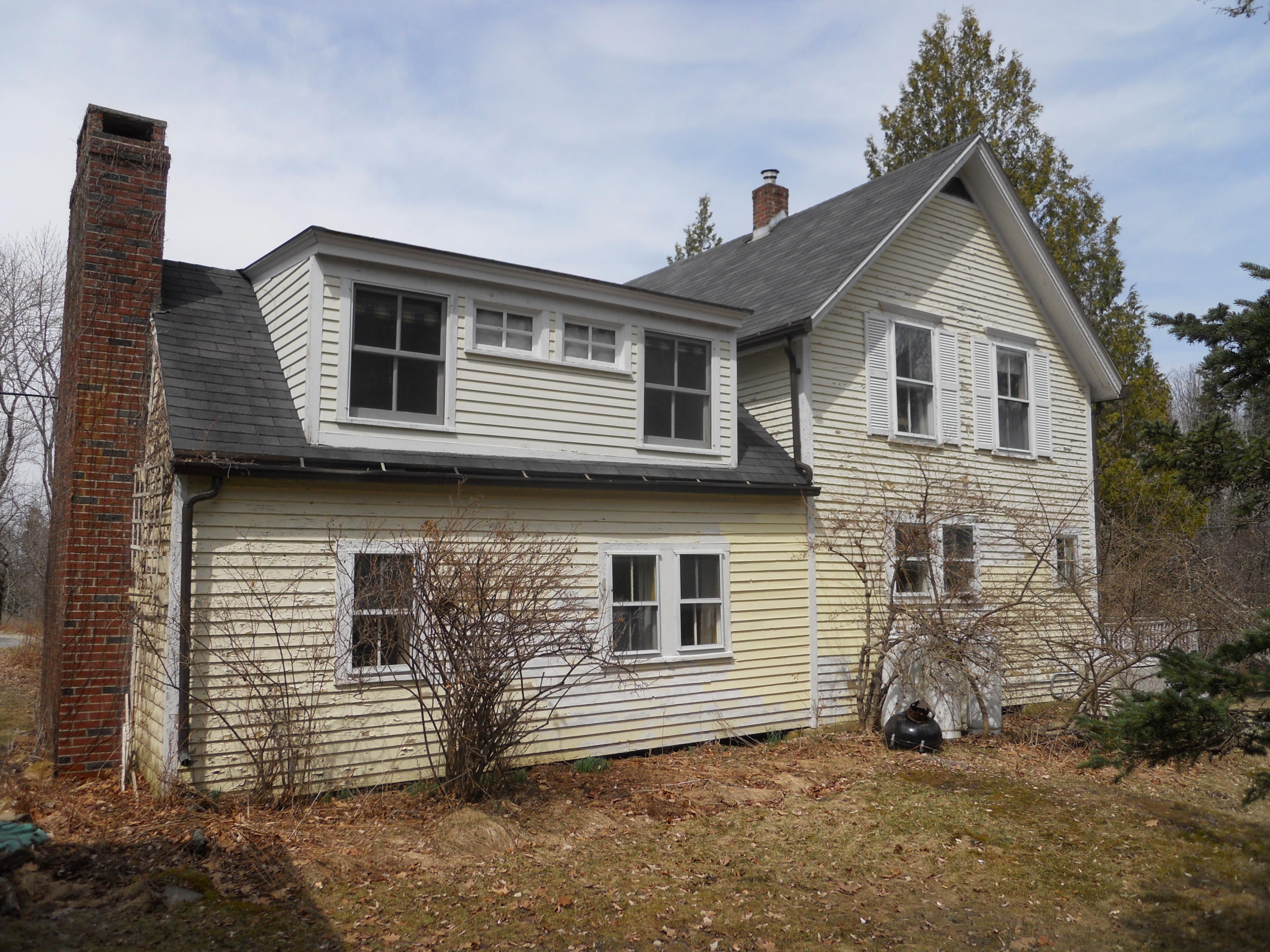 182 West Bay Road Islesboro, ME 04848 - Photo 6 of 24 RearDSCN9384