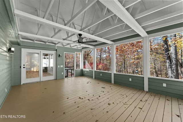 $429,000 | 164 Greenwood Road, Crossville, TN 38558