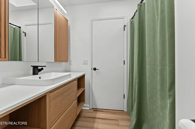 $429,000 | 164 Greenwood Road, Crossville, TN 38558