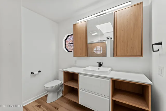 $429,000 | 164 Greenwood Road, Crossville, TN 38558