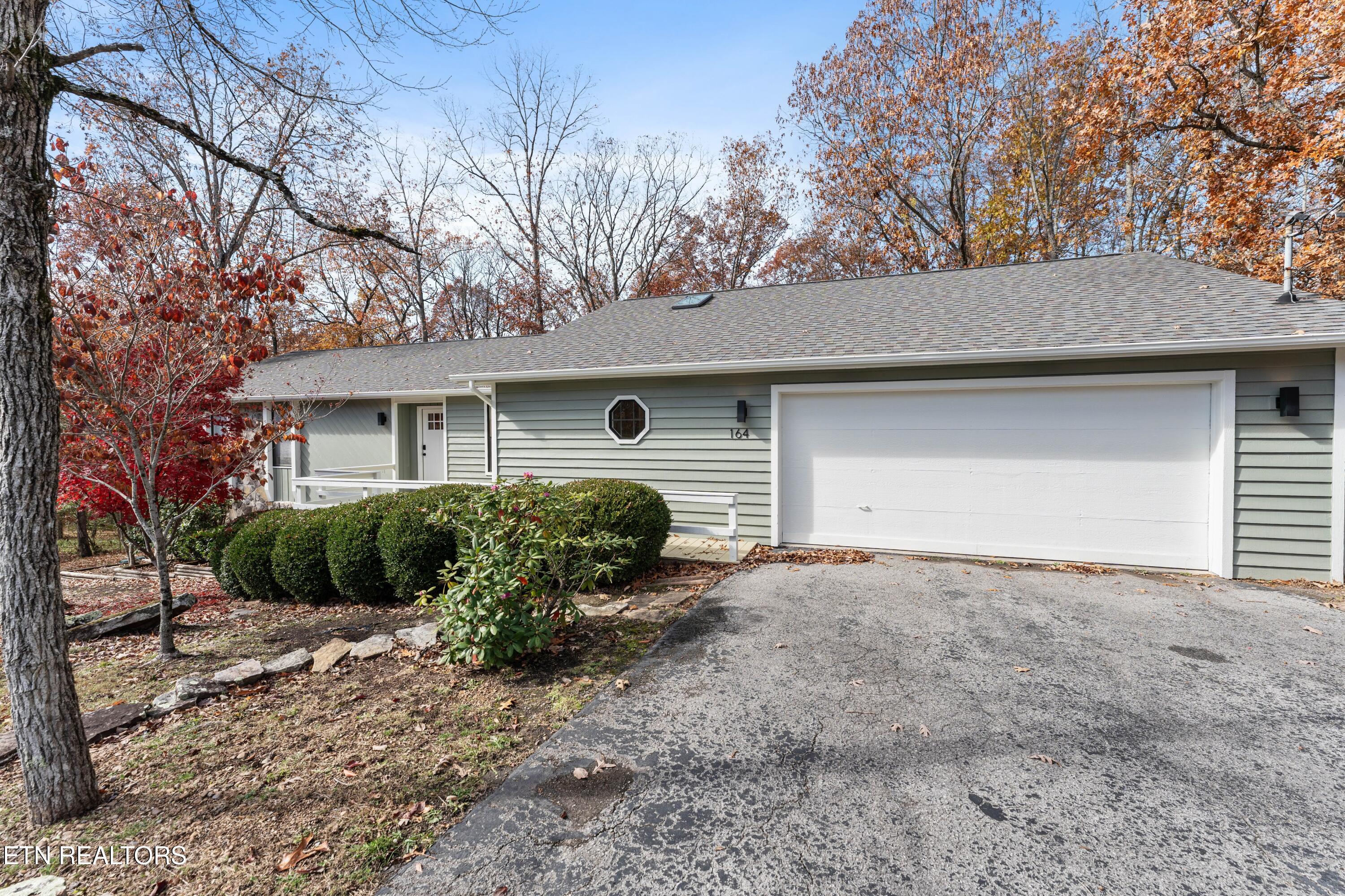 164 Greenwood Road Crossville, TN 38558 - Photo 4 of 41 164 Green Wood Road