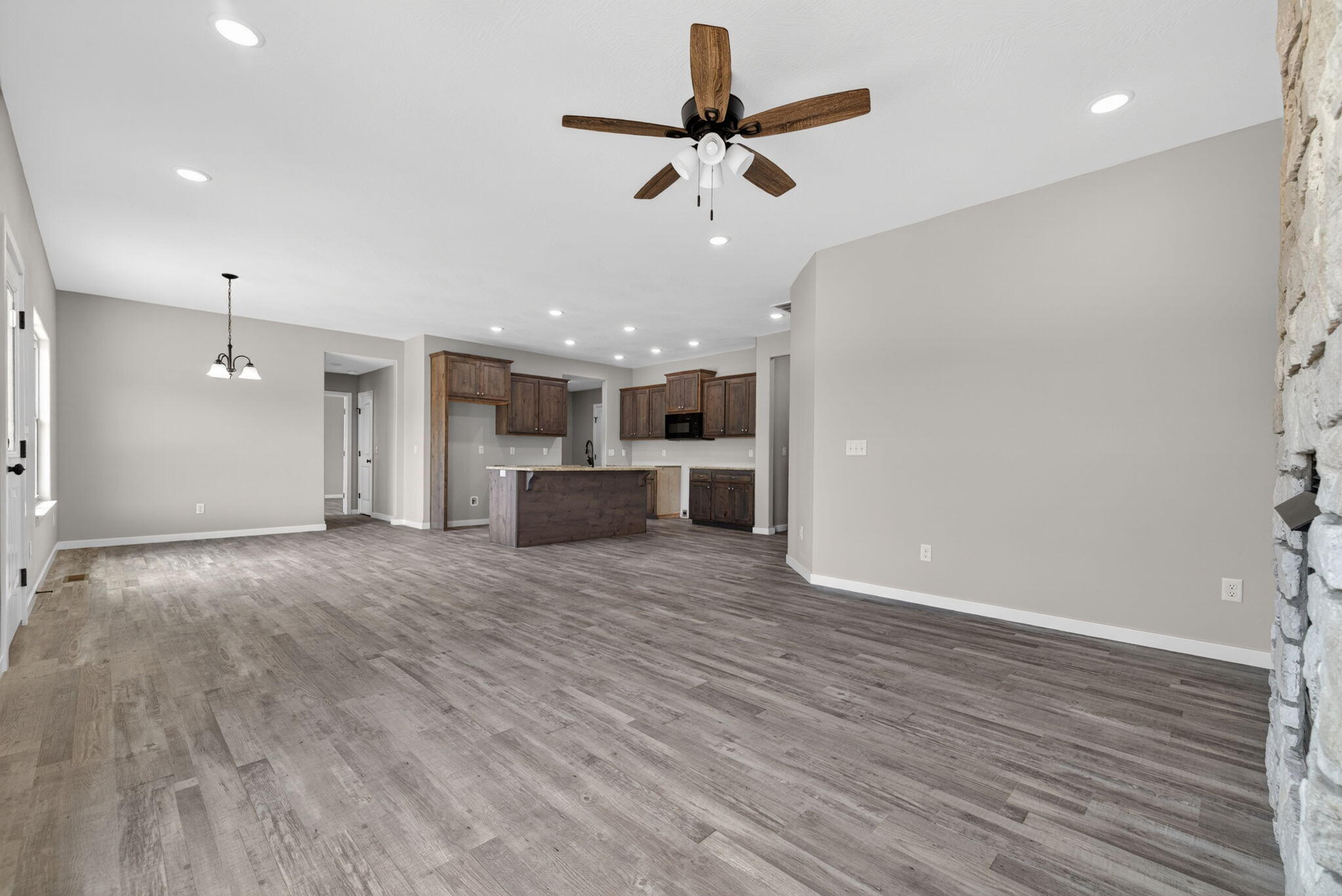 422 Beavertail Road Ash Grove, MO 65604 - Photo 12 of 31 12-web-or-mls-B-12