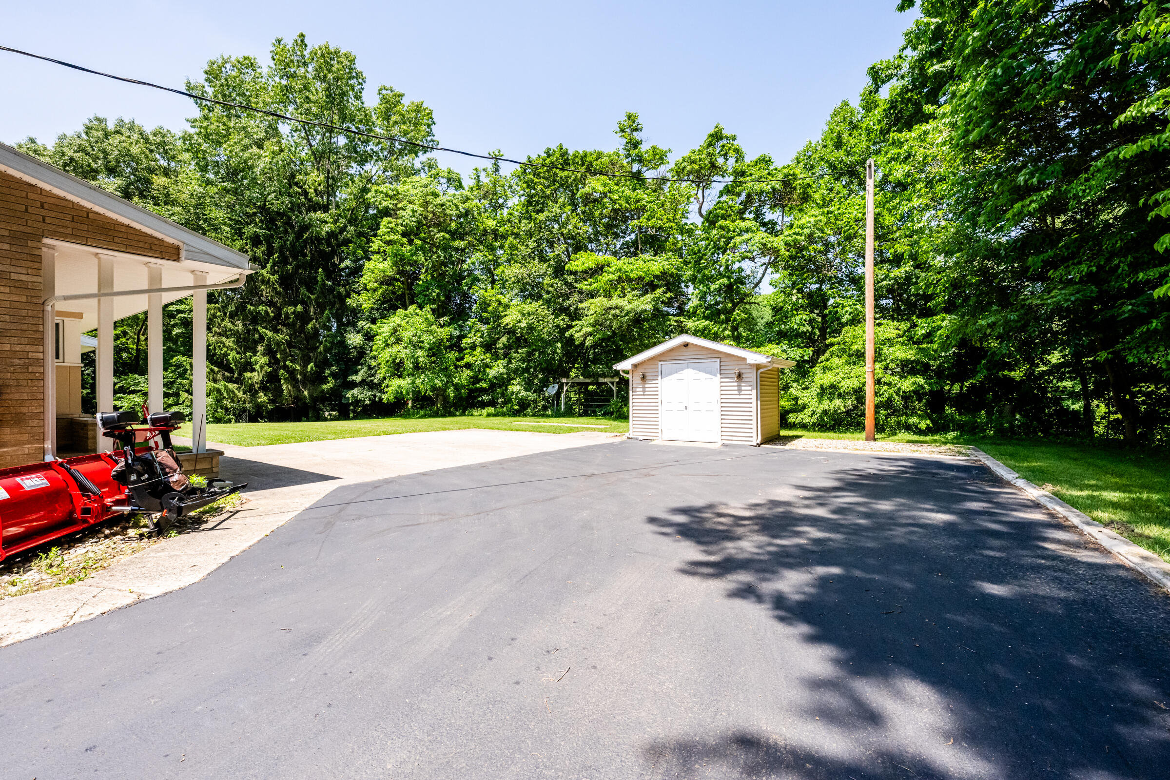1595 Alex Path Stevensville, MI 49127 - Photo 8 of 38 Alex-537