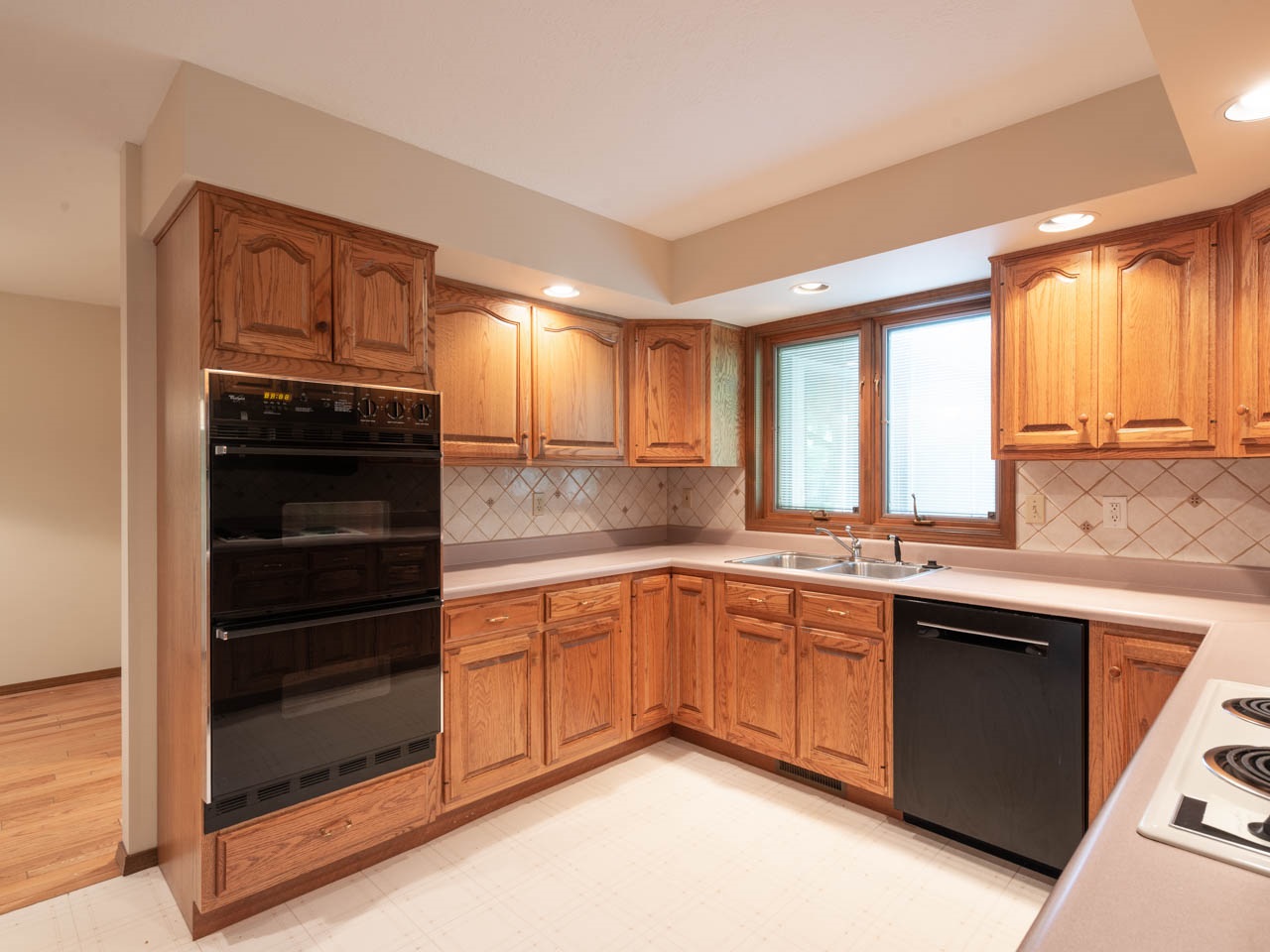 388 East Smithville Road Bloomington, IN 47401 - Photo 12 of 36 Gallery Image 12