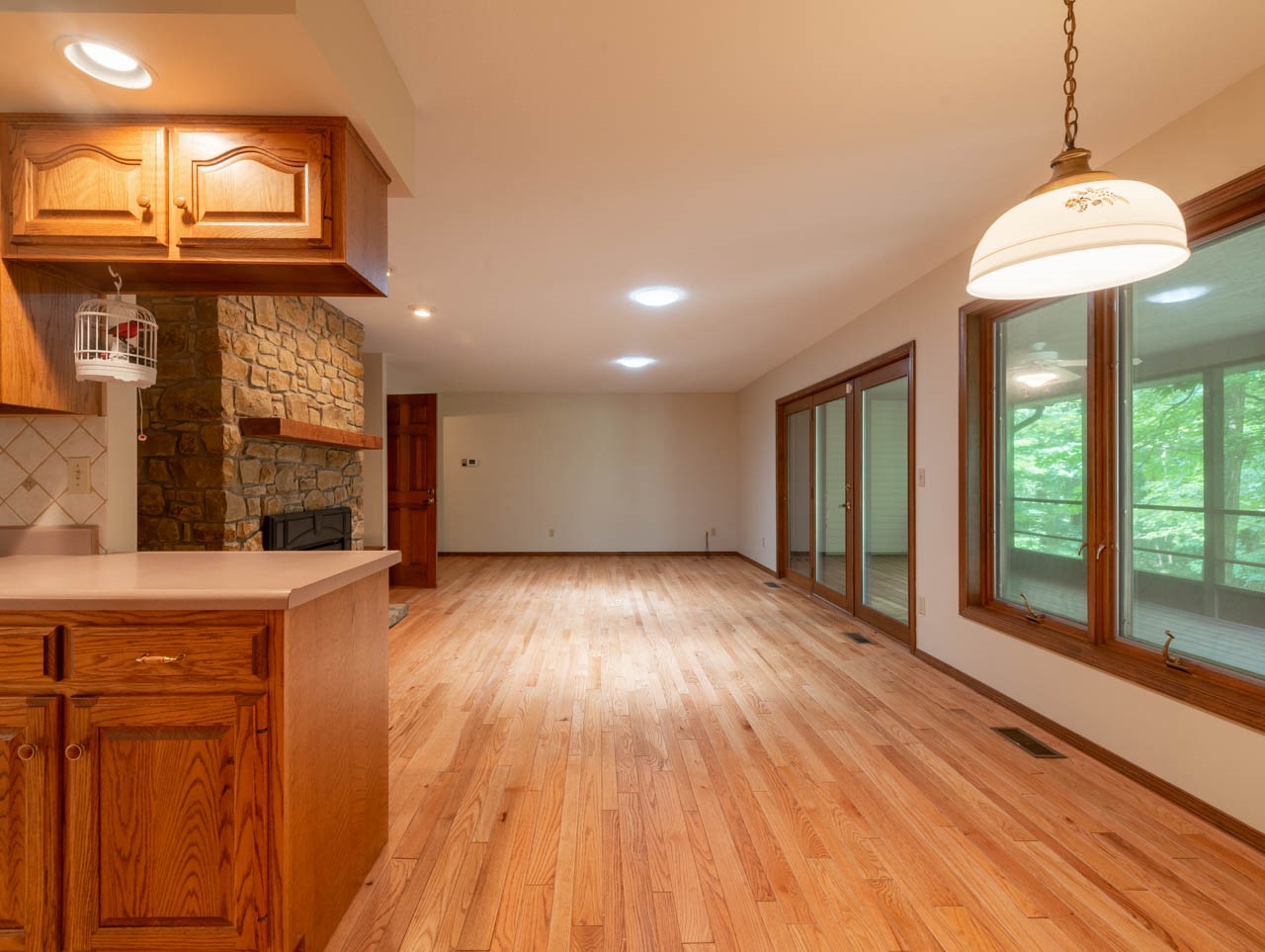 388 East Smithville Road Bloomington, IN 47401 - Photo 5 of 36 Gallery Image 5