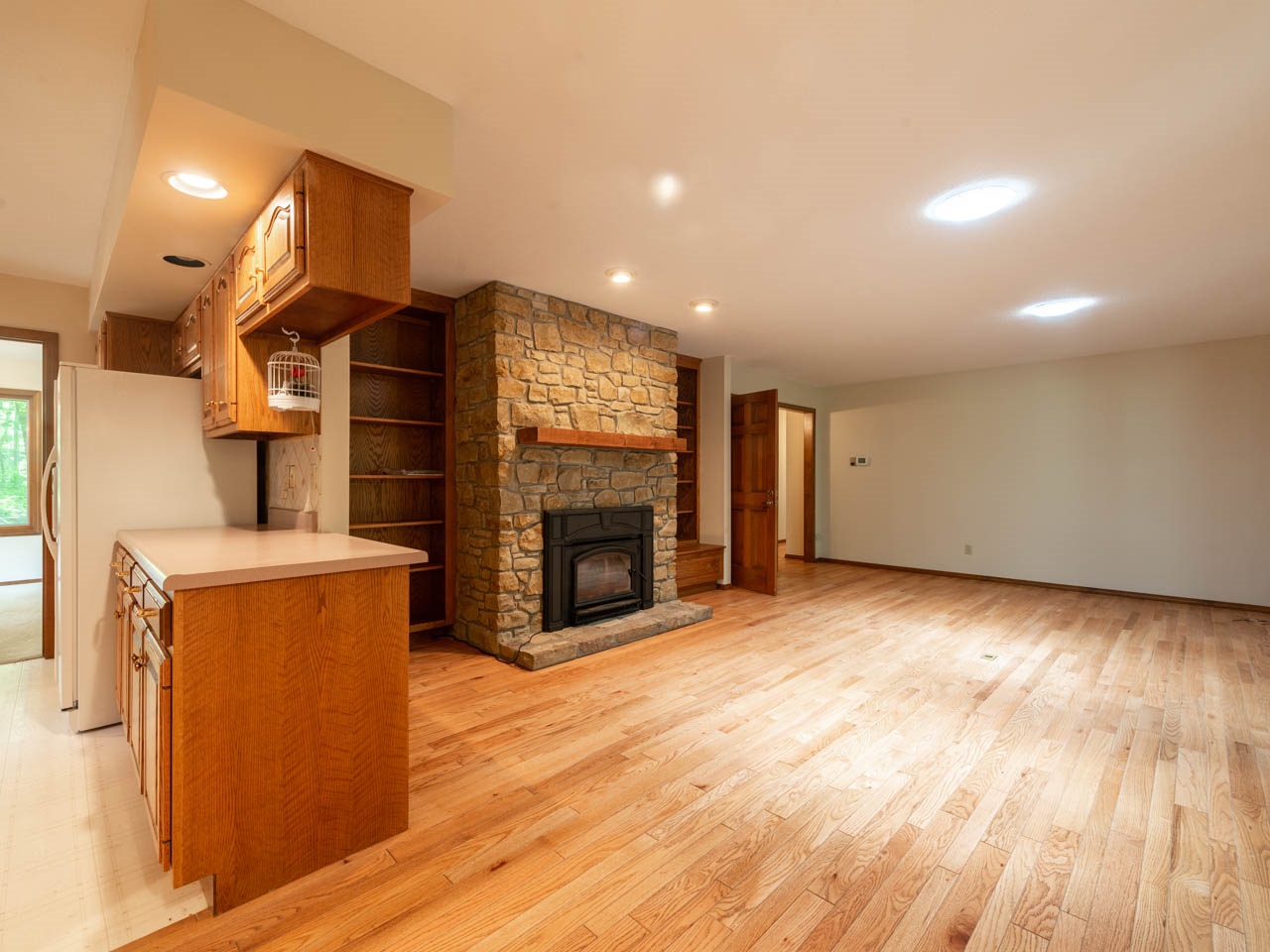 388 East Smithville Road Bloomington, IN 47401 - Photo 7 of 36 Gallery Image 7