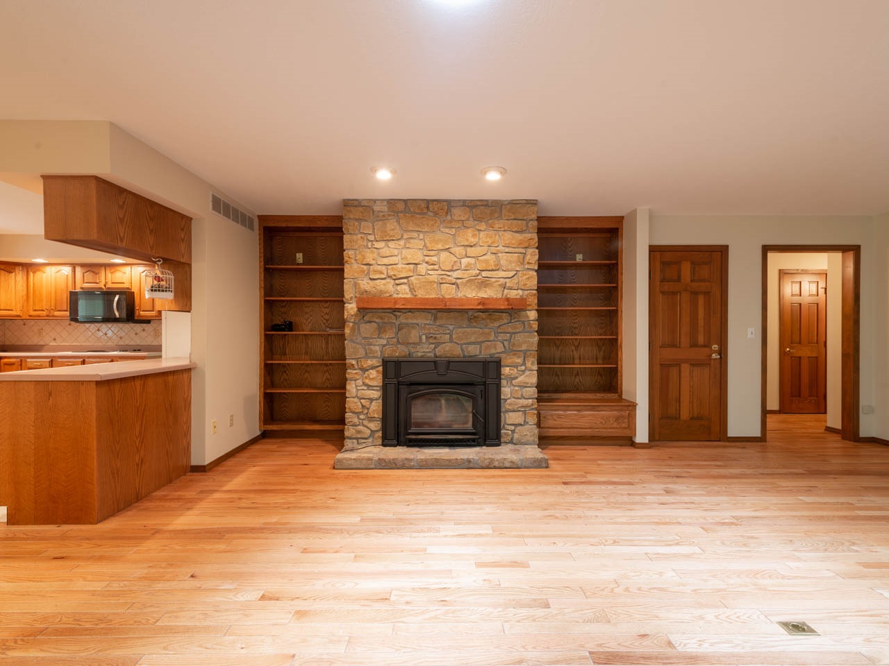 388 East Smithville Road Bloomington, IN 47401 - Photo 8 of 36 Gallery Image 8