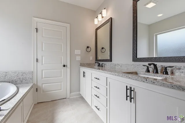 $383,365 | 12063 Clare Court, Geismar, LA 70734