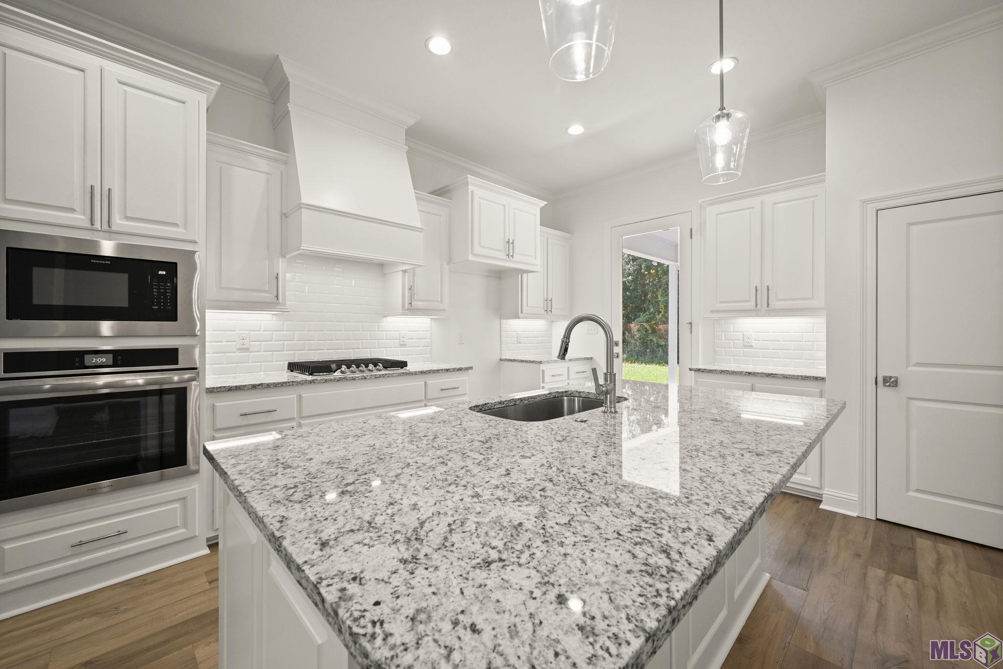 12063 Clare Court Geismar, LA 70734 - Photo 10 of 31