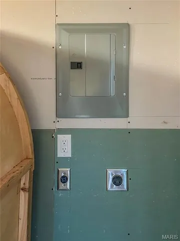 $78,900 | 522 Lagro Avenue, St. Louis, MO 63125