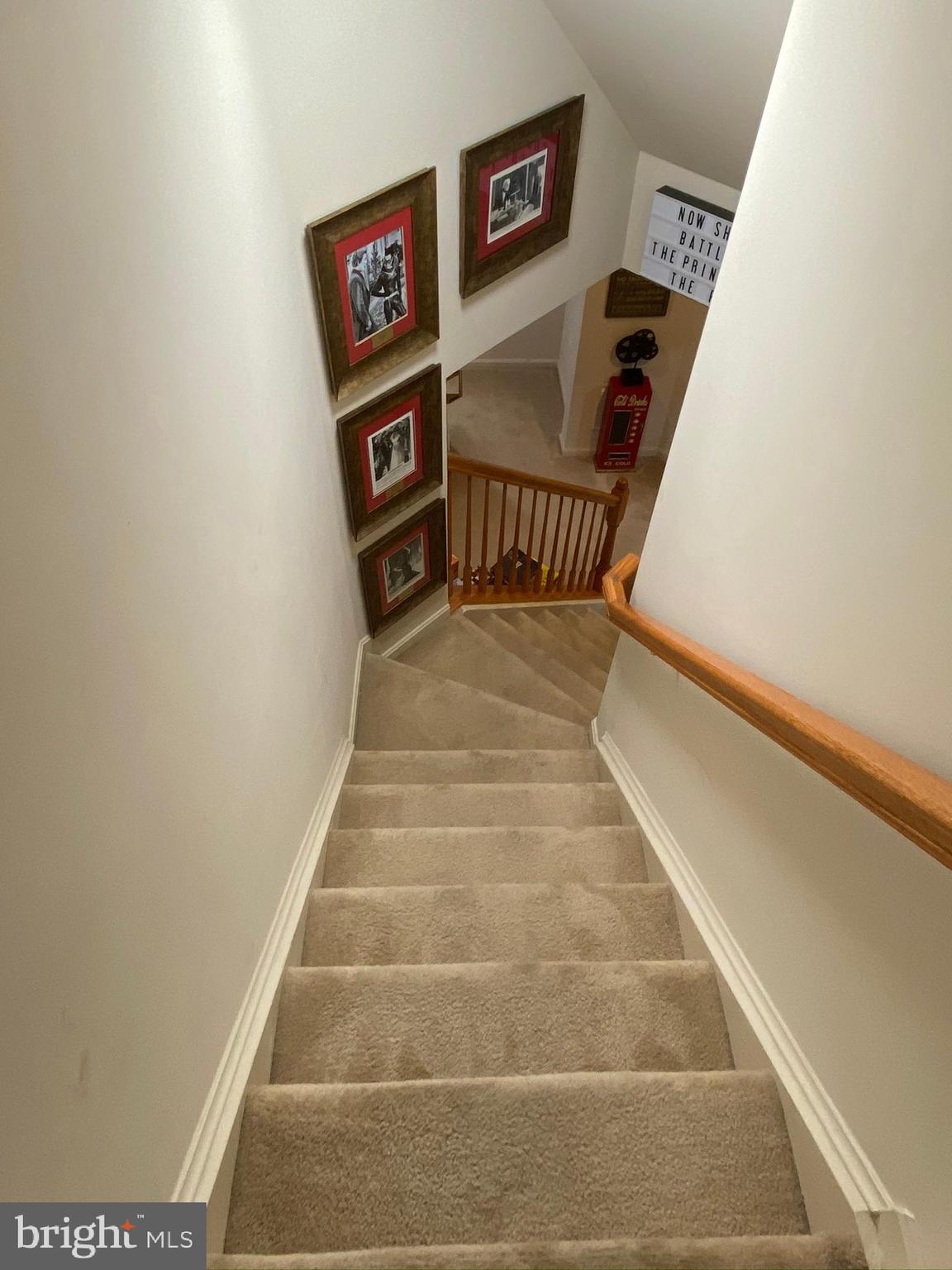 2632 Cast Off Loop Woodbridge, VA 22191 - Photo 106 of 120 Stairs to Lower Level!