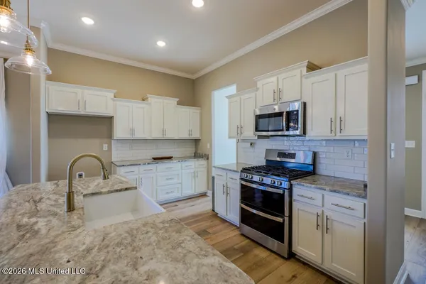 $378,000 | 1716 Lia Lane, Southaven, MS 38672