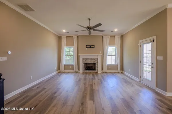 $378,000 | 1716 Lia Lane, Southaven, MS 38672