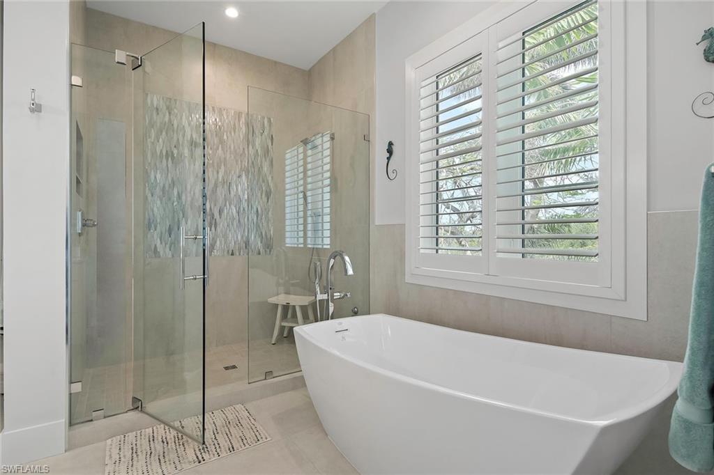 1603 Curlew Avenue, Unit 1603 Naples, FL 34102 - Photo 26 of 45