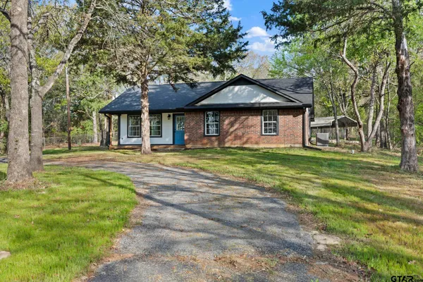 $259,900 | 22254 County Road 4142, Lindale, TX 75771