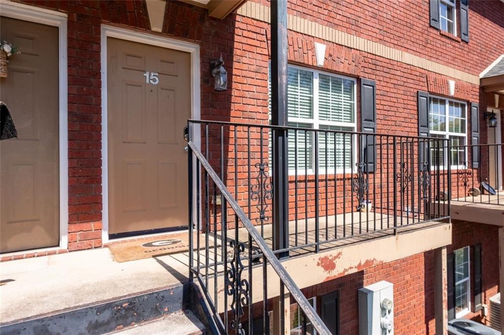 105 Whitehead Road, Unit 15 Athens, GA 30606 - Photo 4 of 23 Gallery Image 4