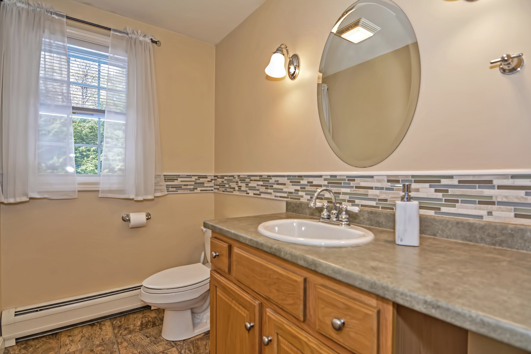 95 Candia Road Deerfield, NH 03037 - Photo 12 of 33 Gallery Image 12