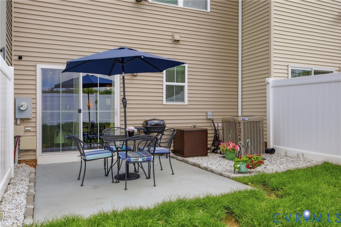 4120 Jefferson Rdg Drive Midlothian, VA 23112 - Photo 17 of 19 Private patio area featuring a concrete slab and w