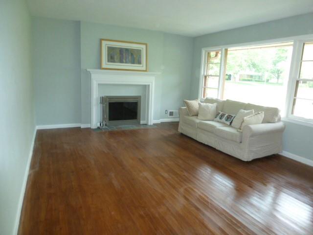 843 Park Road Anderson, IN 46011 - Photo 5 of 18 Gallery Image 5