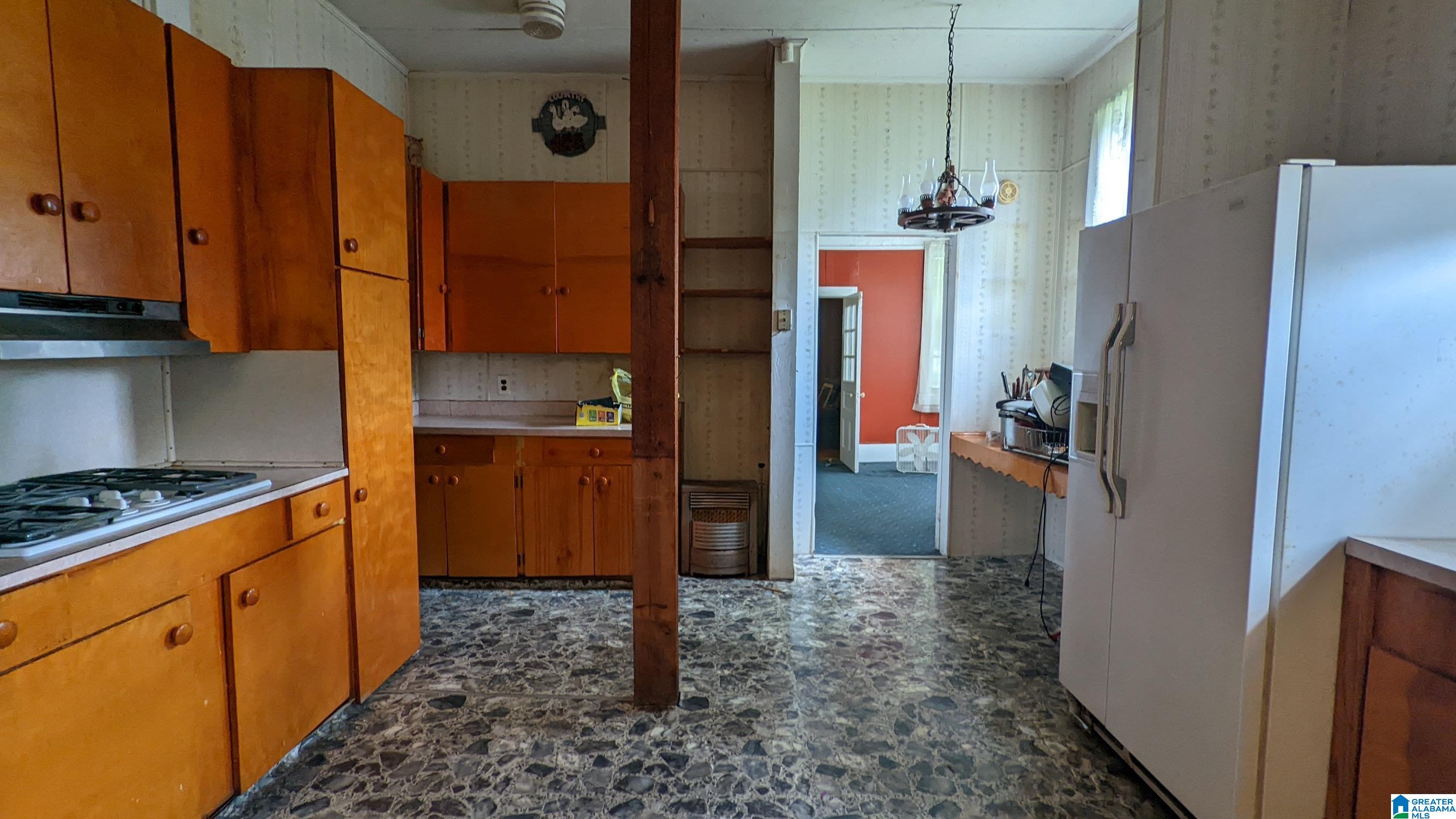 224 North Street West Talladega, AL 35160 - Photo 7 of 15