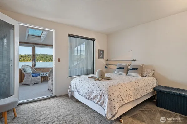 $849,999 | 9661 Northeast North Shore Road, Belfair, WA 98528