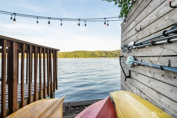 $849,999 | 9661 Northeast North Shore Road, Belfair, WA 98528