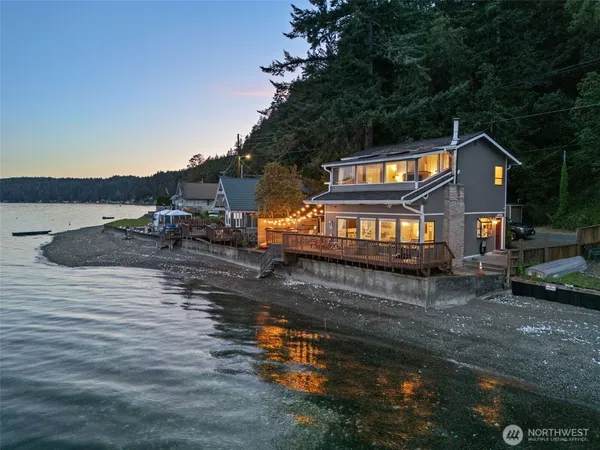 $849,999 | 9661 Northeast North Shore Road, Belfair, WA 98528