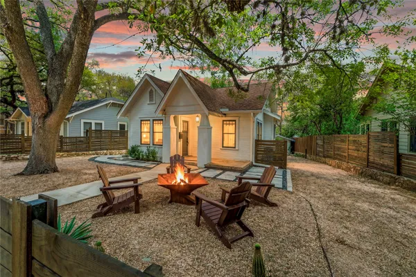 $1,050,000 | 502 East Mary Street, Austin, TX 78704