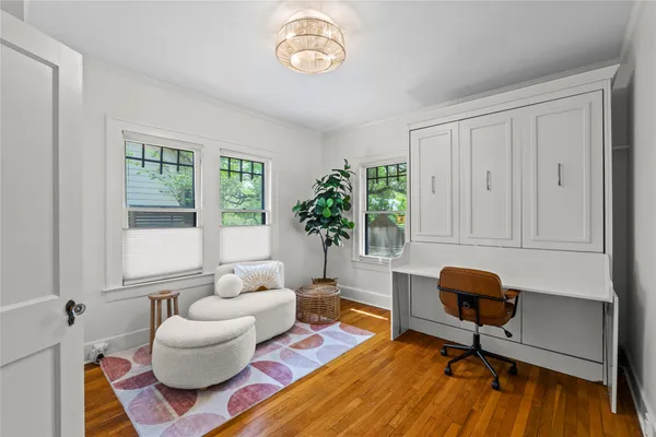 $1,050,000 | 502 East Mary Street, Austin, TX 78704