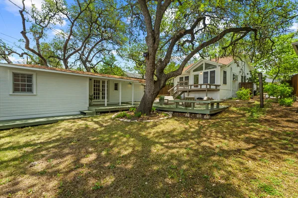 $1,050,000 | 502 East Mary Street, Austin, TX 78704