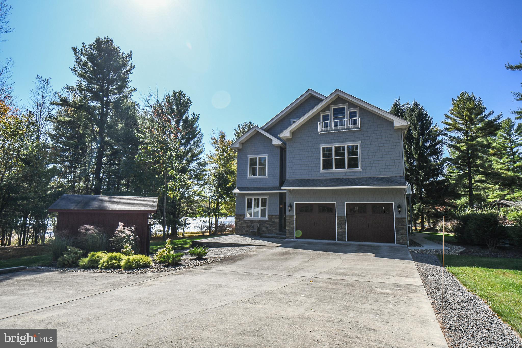2062 Paradise Point Road Oakland, MD 21550 - Photo 3 of 75 Gallery Image 3