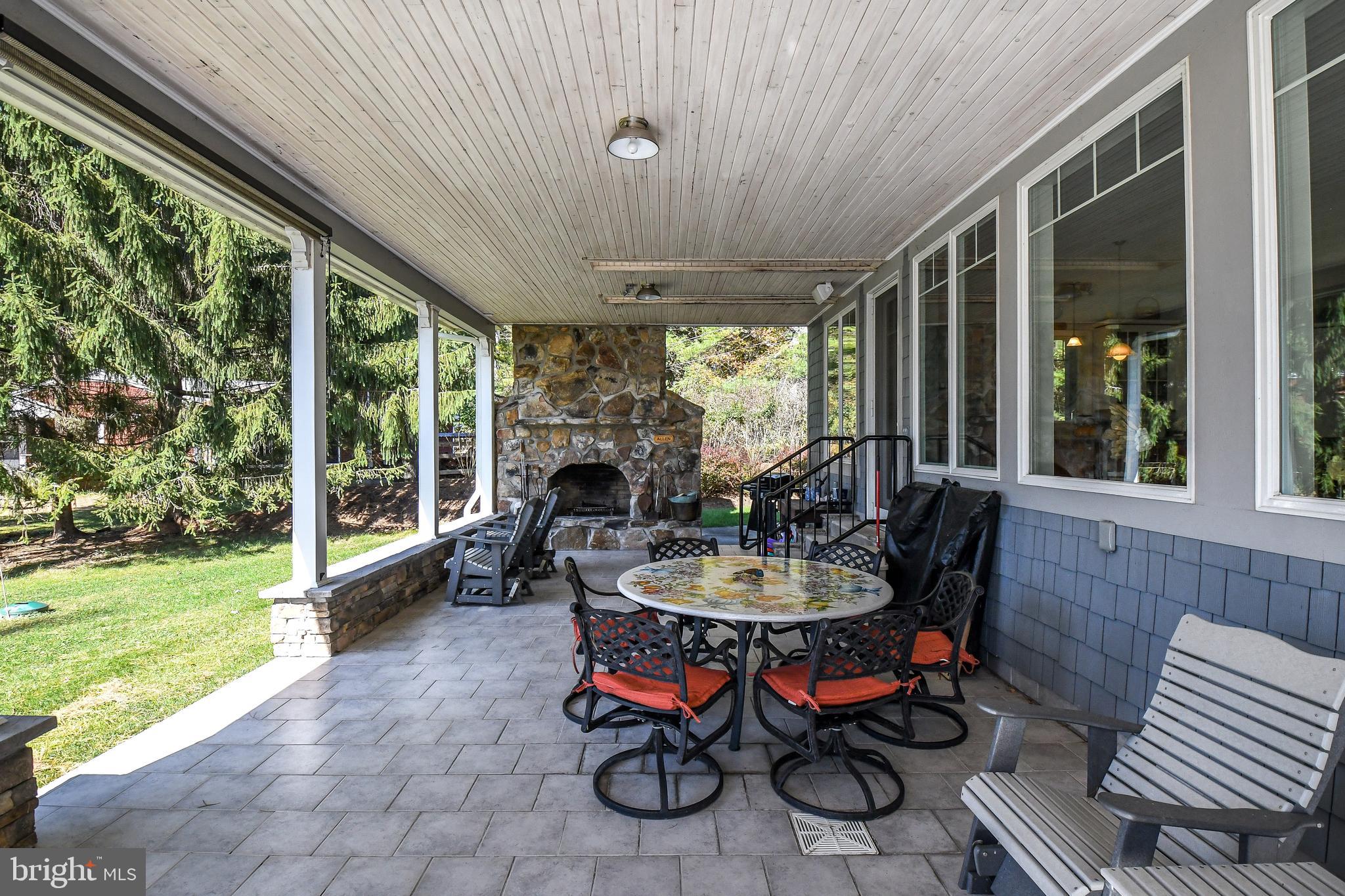 2062 Paradise Point Road Oakland, MD 21550 - Photo 29 of 75 Gallery Image 29
