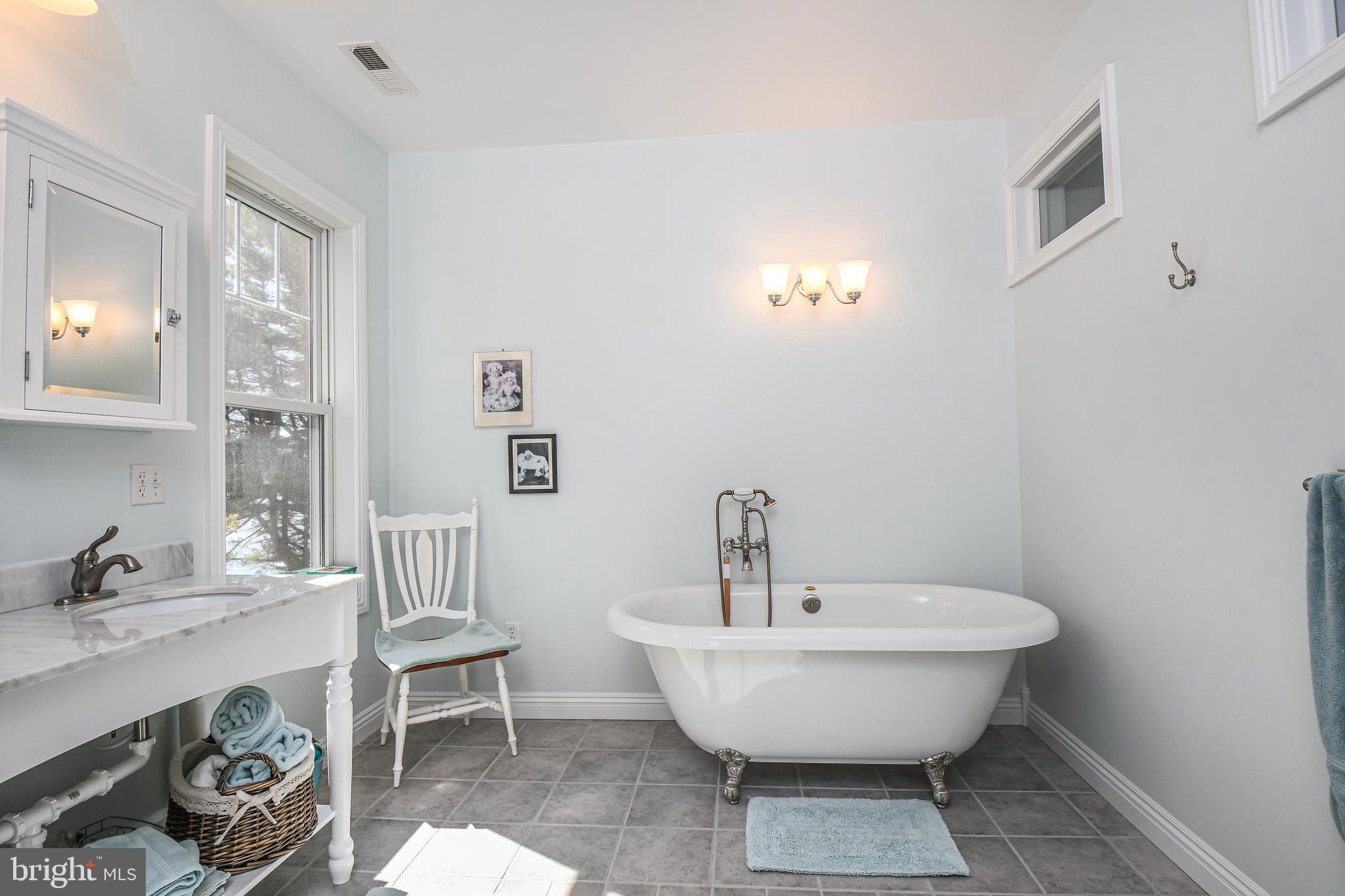 2062 Paradise Point Road Oakland, MD 21550 - Photo 35 of 75 Gallery Image 35