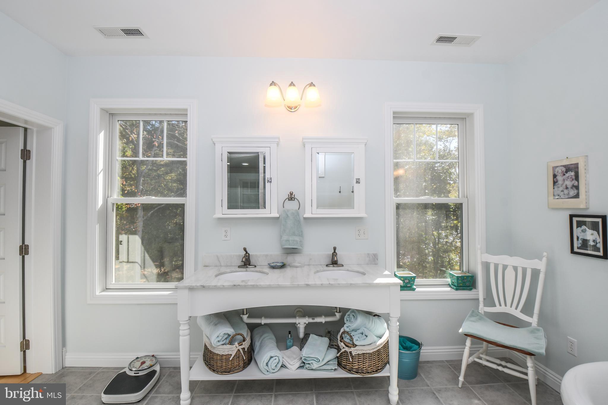 2062 Paradise Point Road Oakland, MD 21550 - Photo 37 of 75 Gallery Image 37