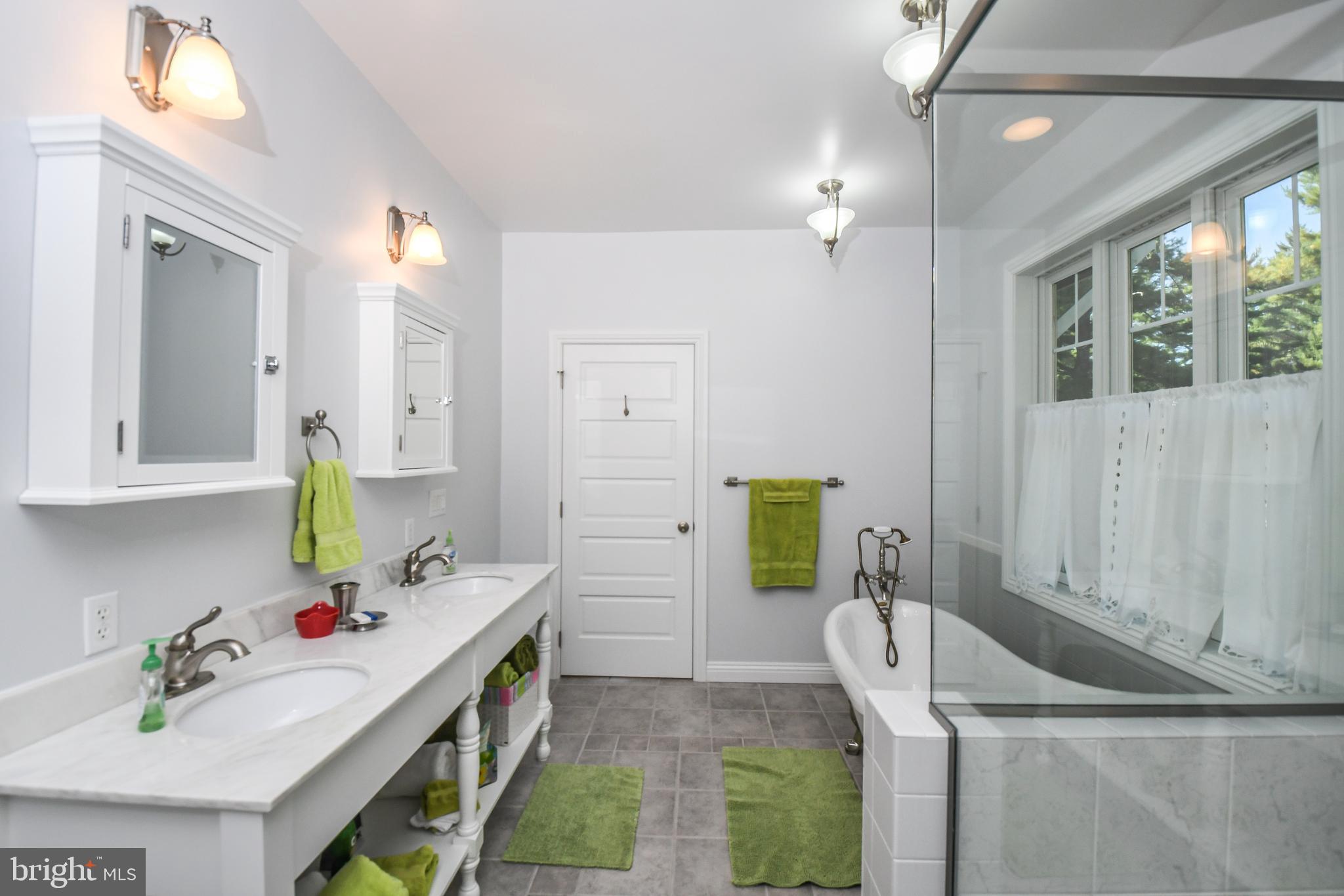 2062 Paradise Point Road Oakland, MD 21550 - Photo 41 of 75 Gallery Image 41
