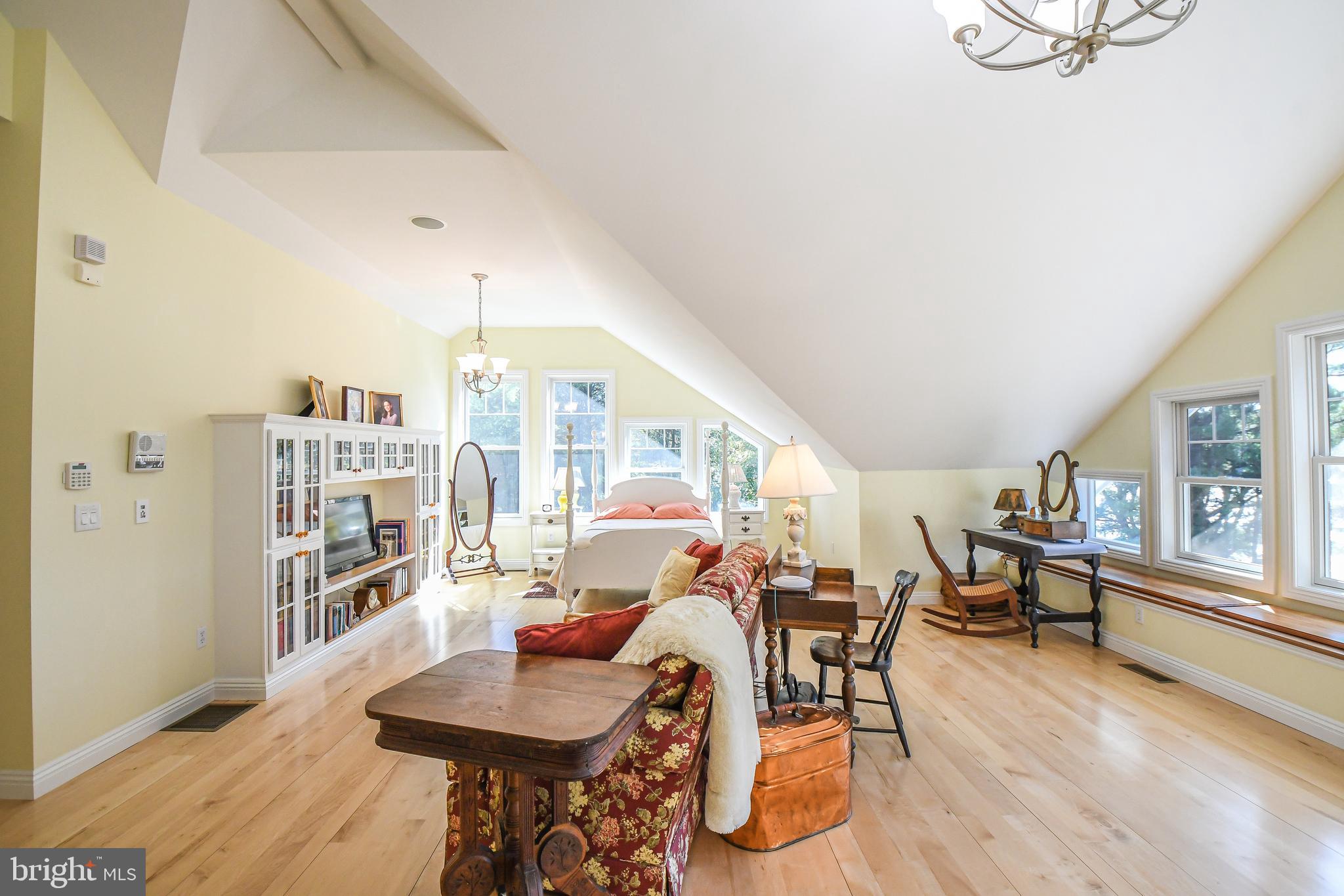 2062 Paradise Point Road Oakland, MD 21550 - Photo 63 of 75 Gallery Image 63