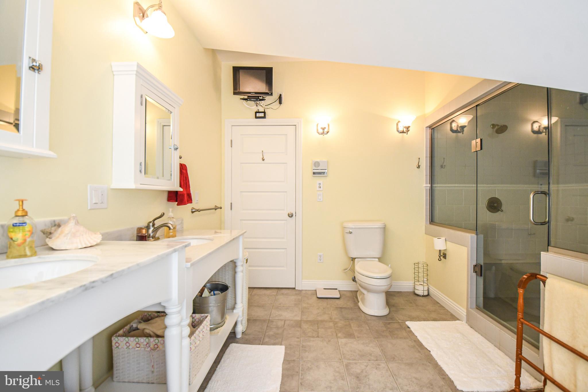 2062 Paradise Point Road Oakland, MD 21550 - Photo 67 of 75 Gallery Image 67