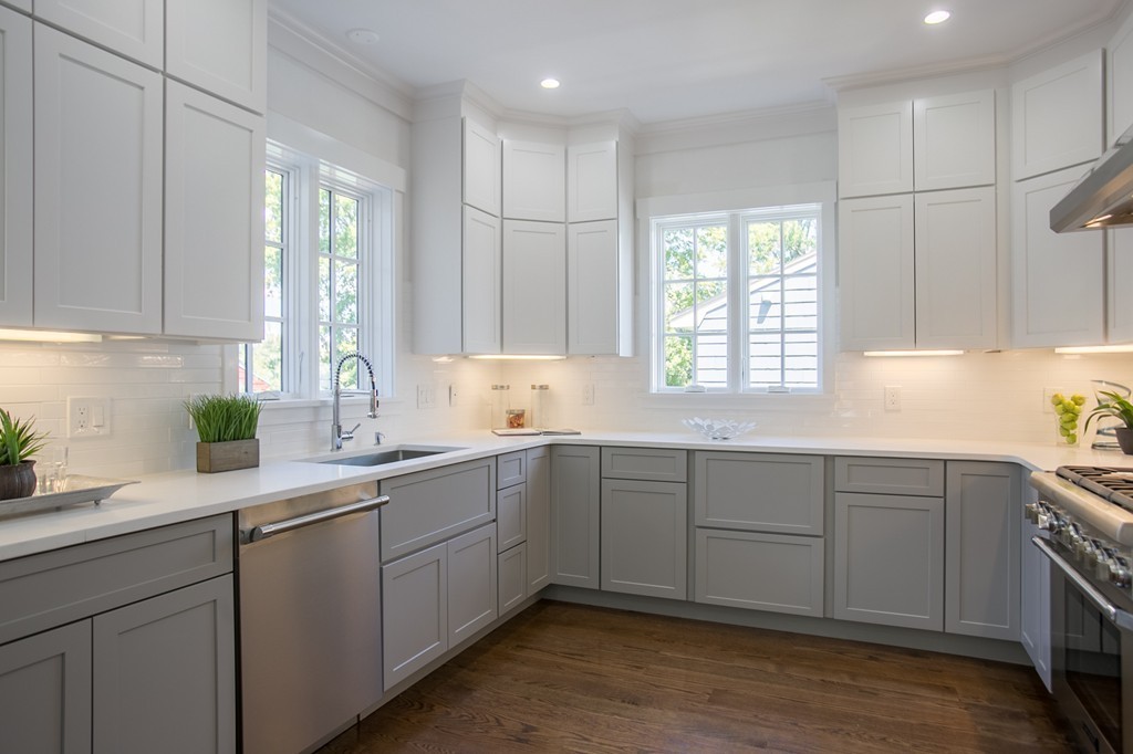 85 Robbins Road Arlington, MA 02476 - Photo 5 of 17