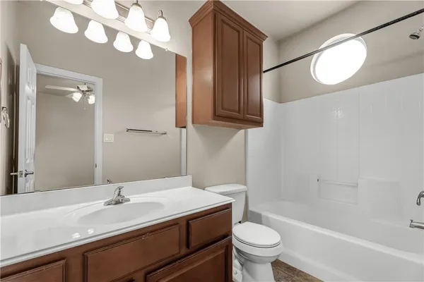 $324,000 | 1198 Jones-Butler Road, Unit 204, College Station, TX 77840